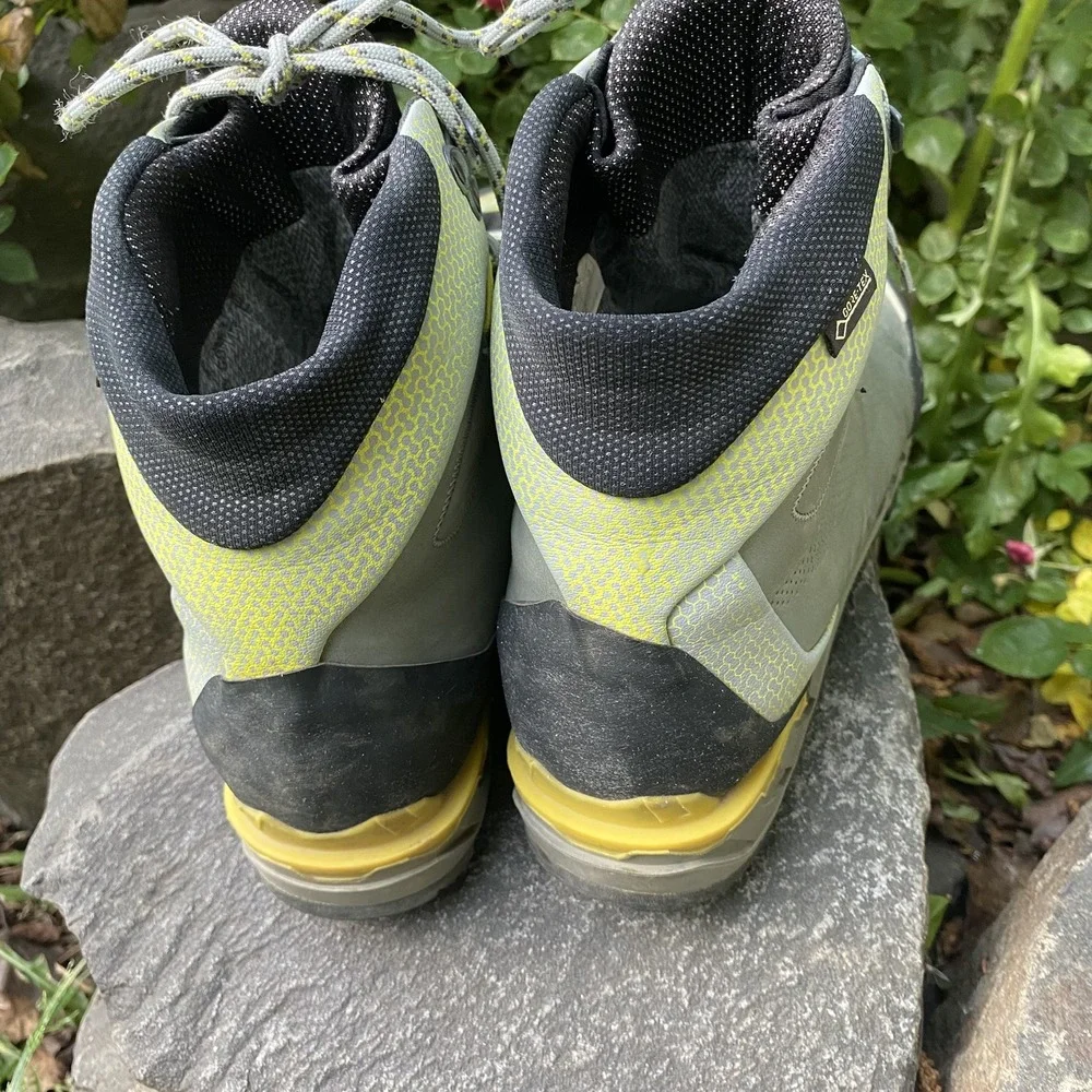 La Sportiva Trango Tech GTX Mountaineering Hiking Boots M9 / W10